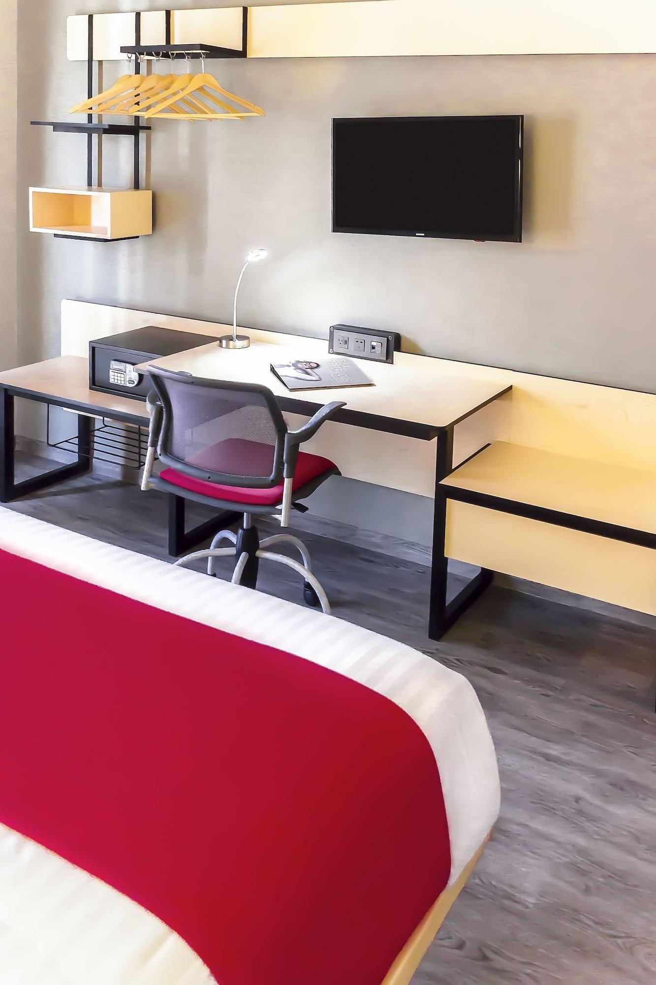 City Express Plus By Marriott Monterrey Galerias Экстерьер фото
