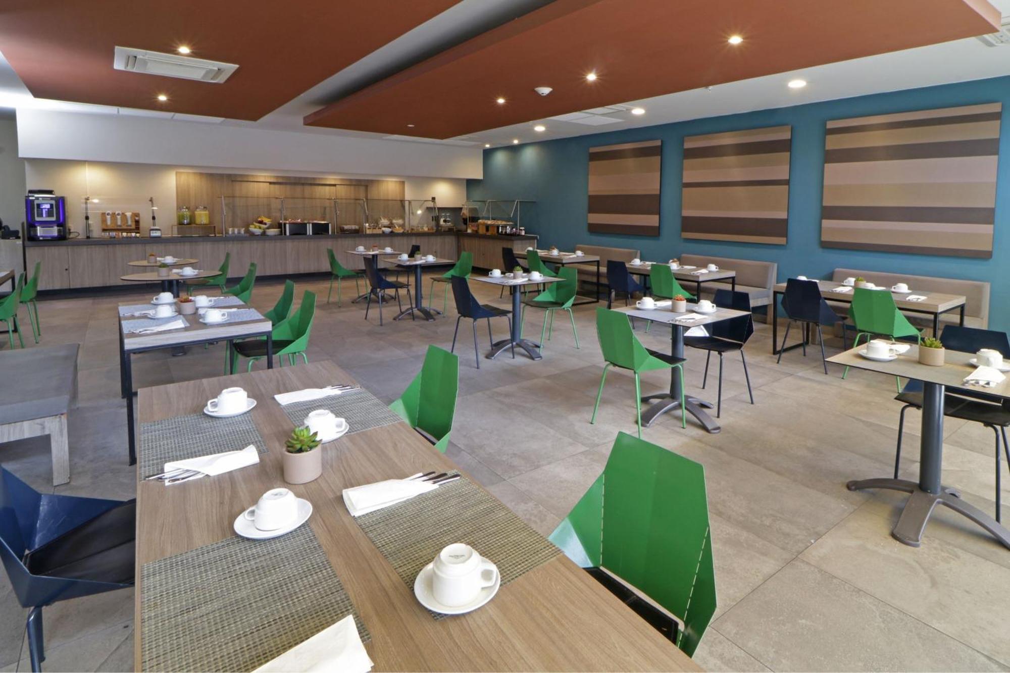 City Express Plus By Marriott Monterrey Galerias Экстерьер фото