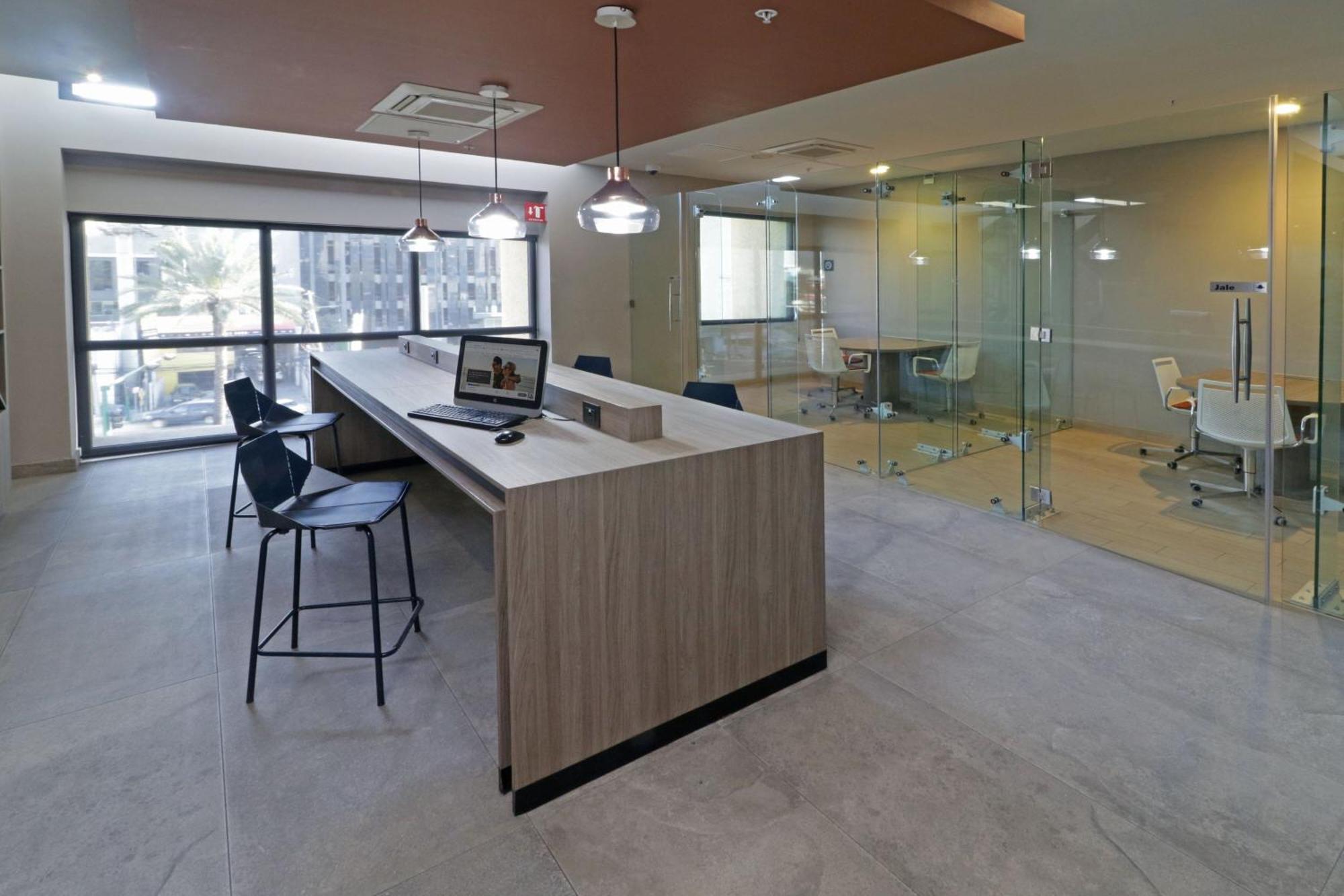 City Express Plus By Marriott Monterrey Galerias Экстерьер фото