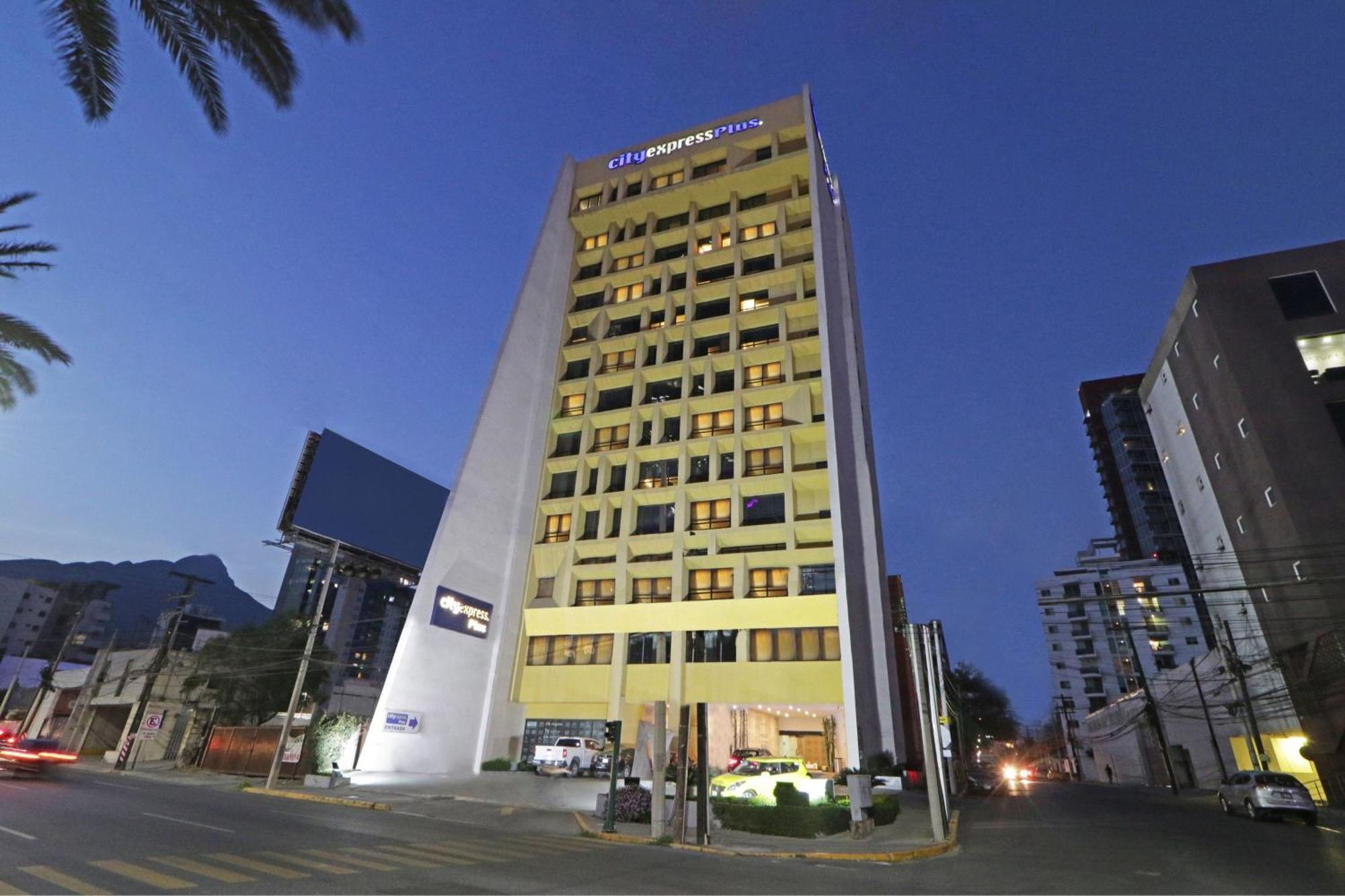 City Express Plus By Marriott Monterrey Galerias Экстерьер фото